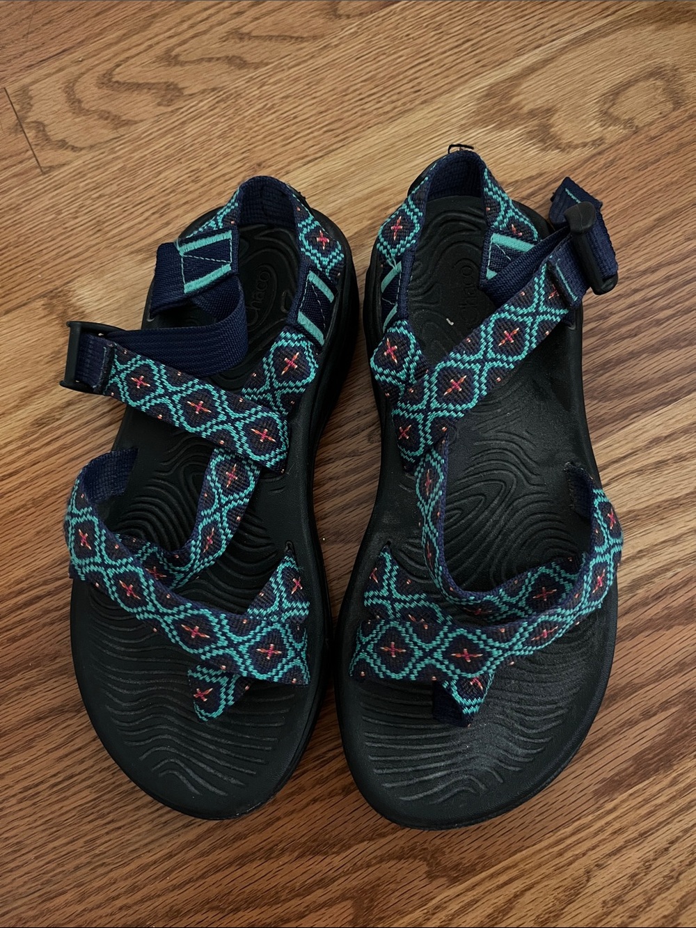 Chaco Women's Navy and Teal Pattern Sandals